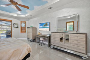 Primary Bedroom 4 of 4