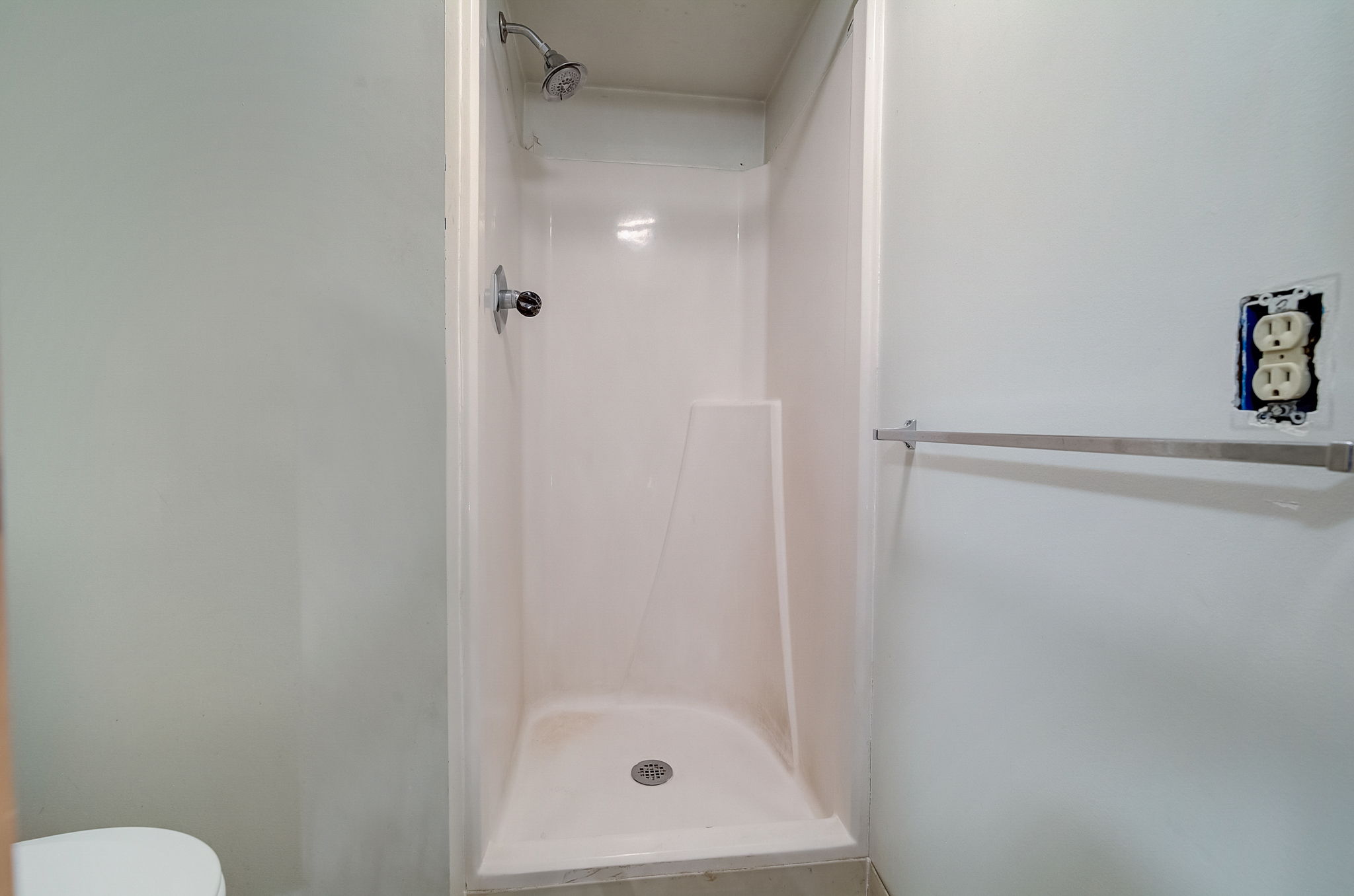 W Chatfield Ln-053
