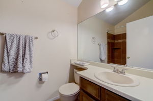 W Chatfield Ln-056
