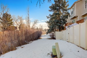 W Chatfield Ln-062