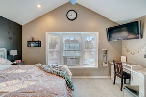 W Chatfield Ln-032