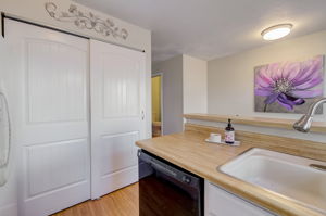 W Chatfield Ln-048