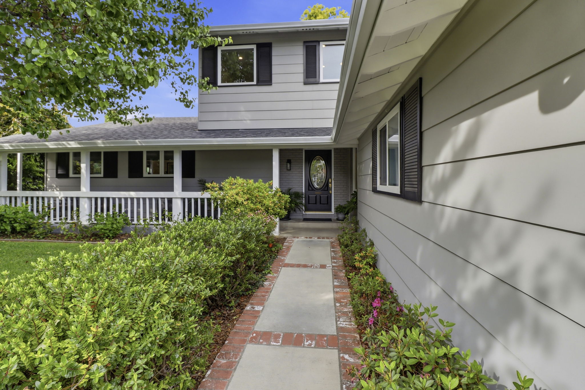 004_F8_969 Twin Brook Ct