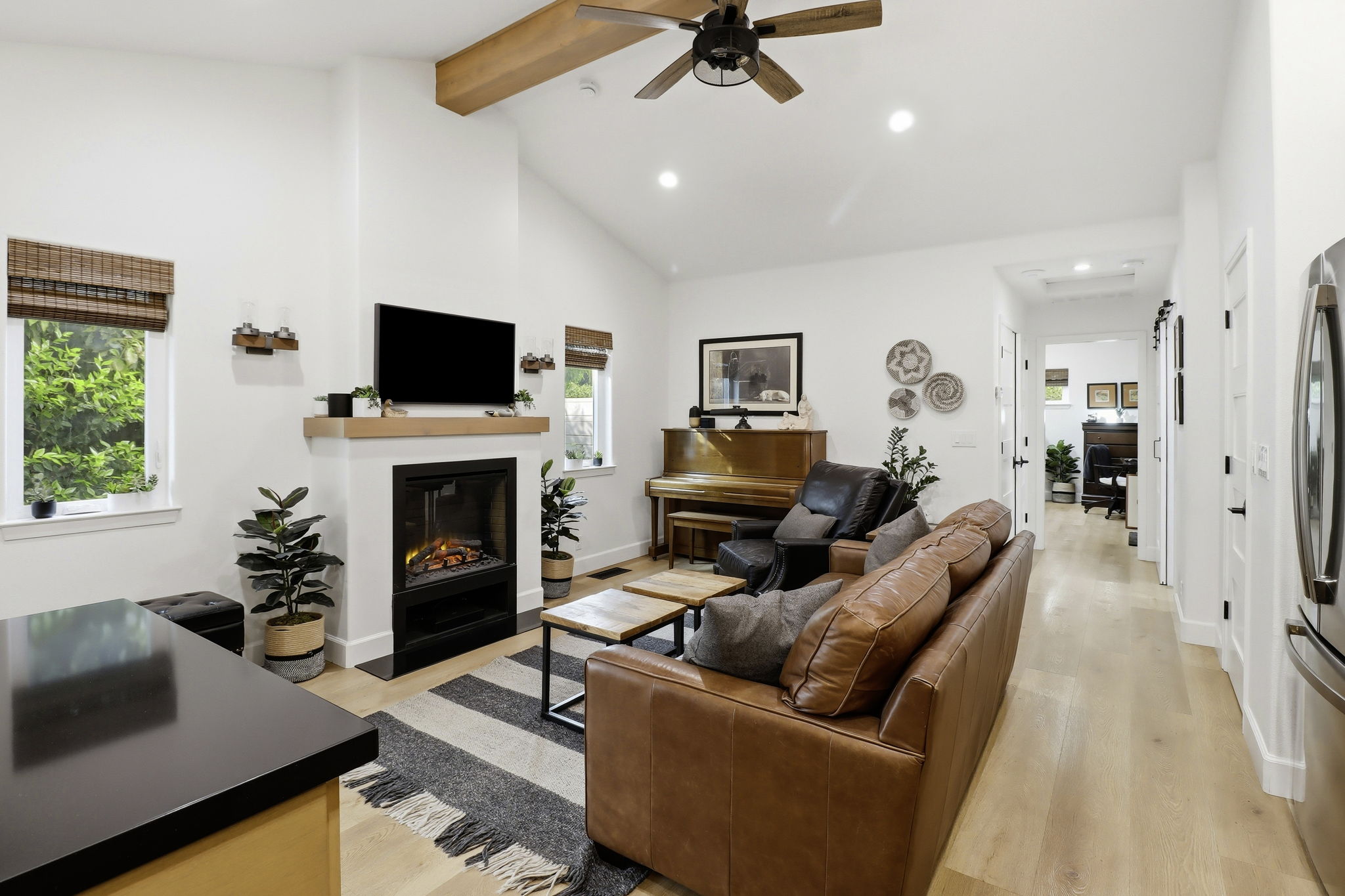 015_F8_969 Twin Brook Ct