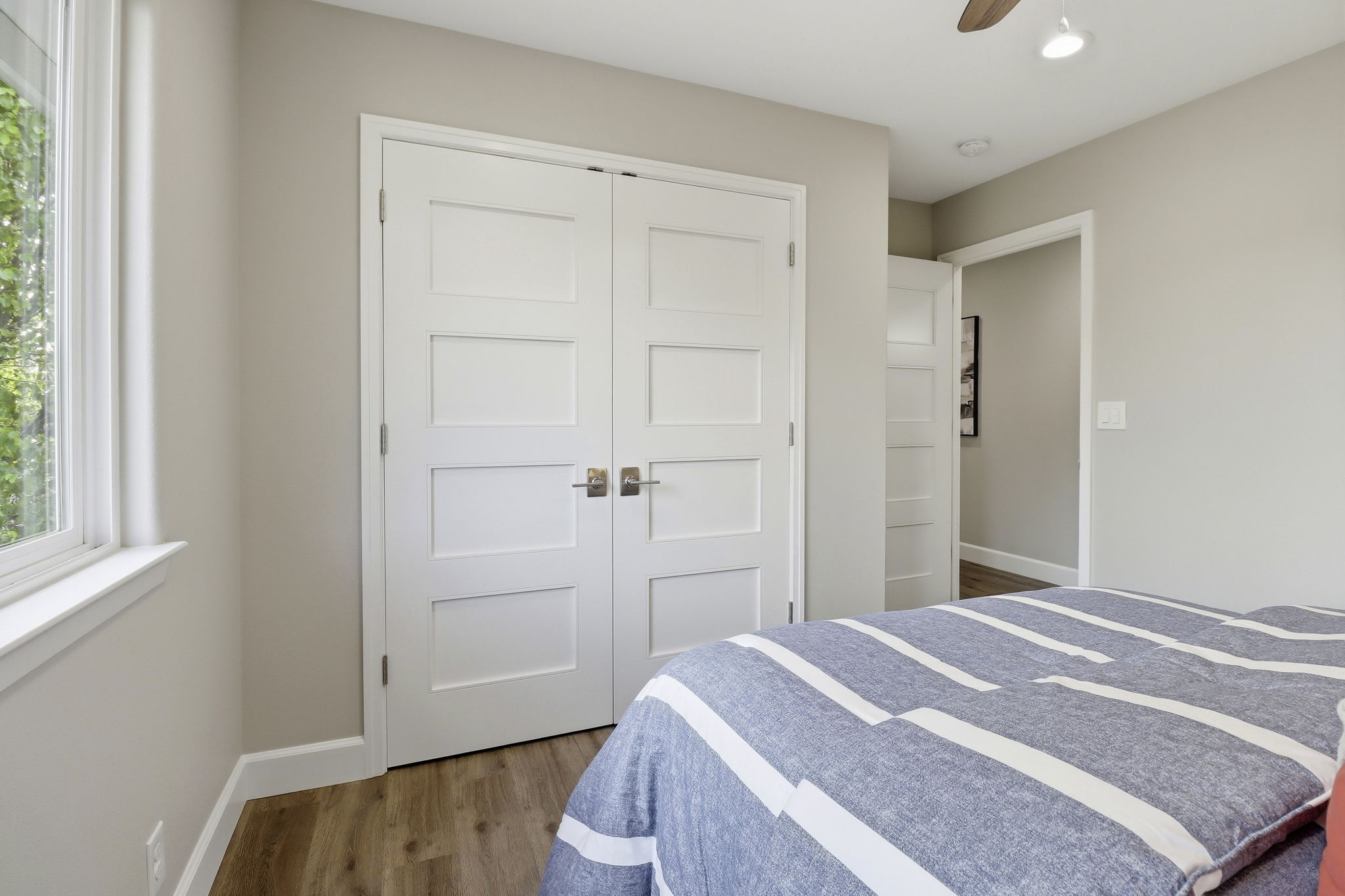 037_F8_969 Twin Brook Ct