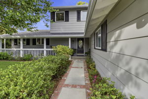 004_F8_969 Twin Brook Ct