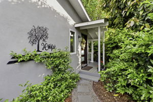 006_F8_969 Twin Brook Ct