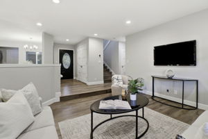 009_F8_969 Twin Brook Ct