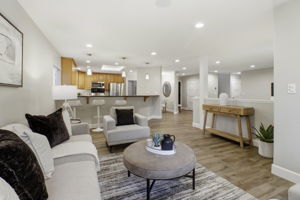 013_F8_969 Twin Brook Ct