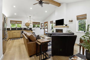 017_F8_969 Twin Brook Ct