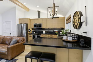 018_F8_969 Twin Brook Ct