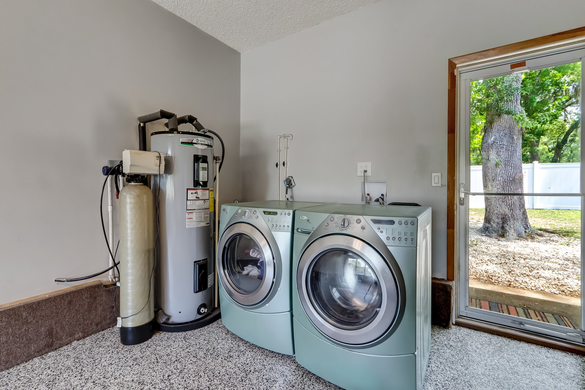 Laundry / Flex Room