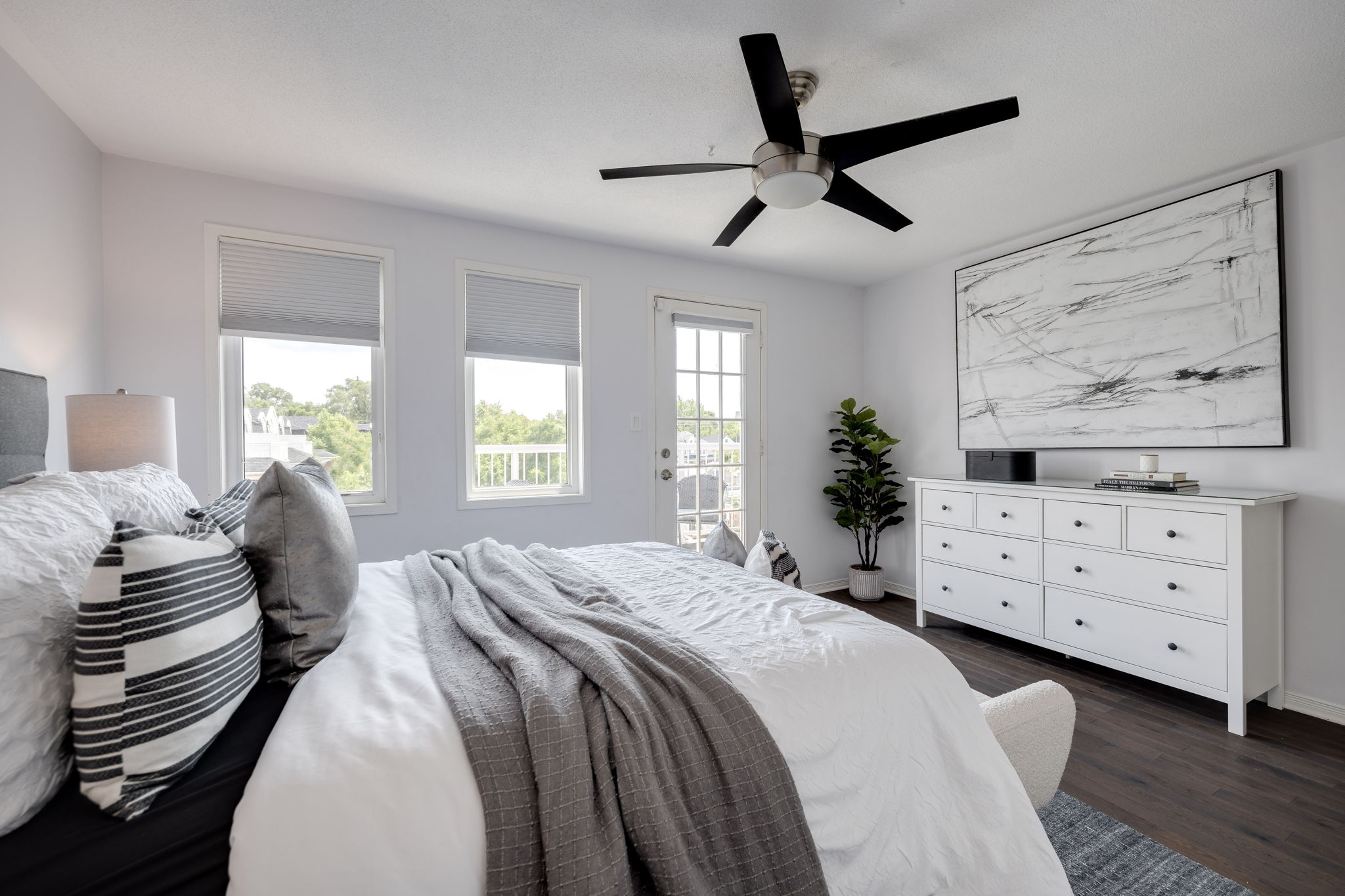 Toronto property showcase — delivered property photograph 20
