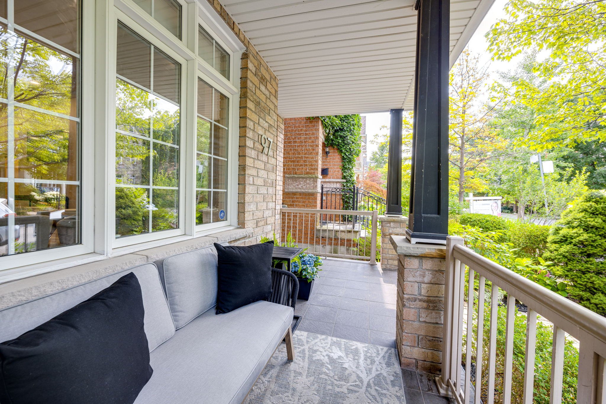 Toronto property showcase — delivered property photograph 4