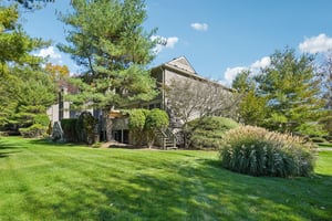 Frost Ln-S1710-004.jpg