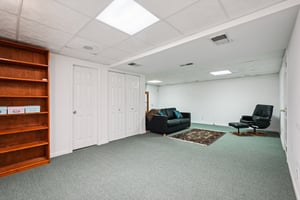 Frost Ln-S1710-039.jpg
