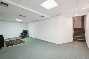 Frost Ln-S1710-040.jpg