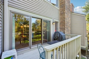 Frost Ln-S1710-045.jpg