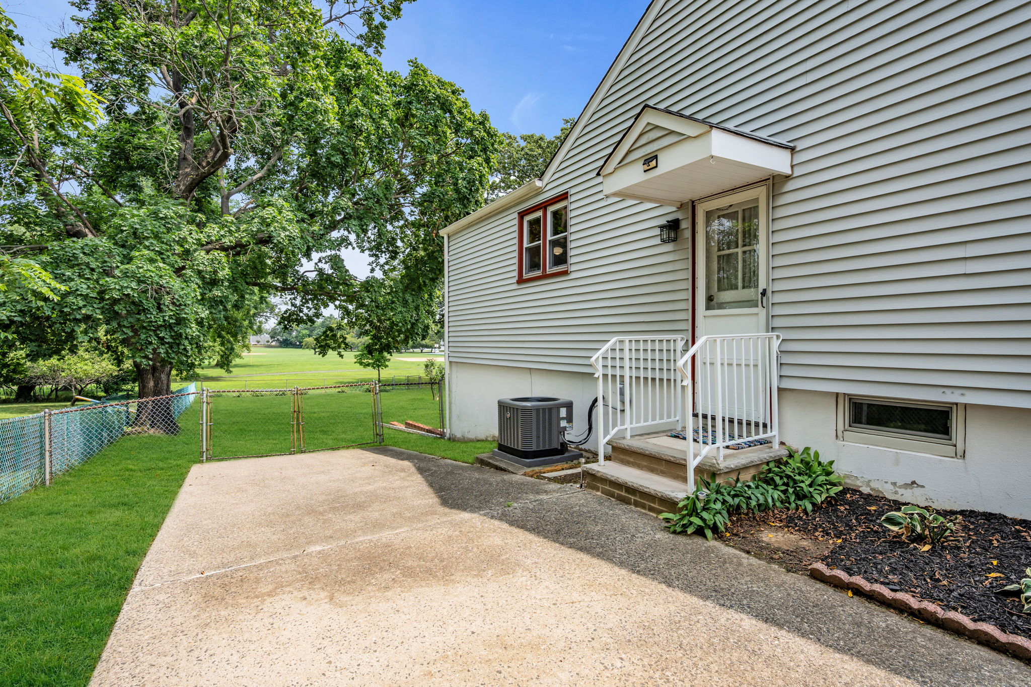 Driveway Entrance