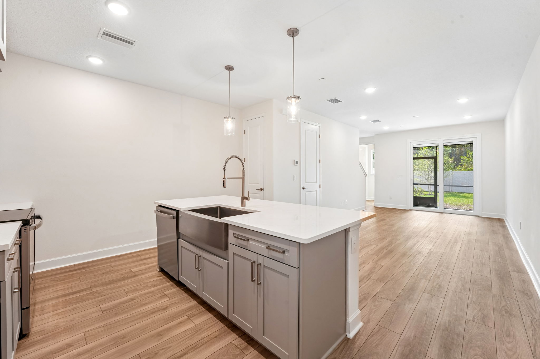 97 Big Pine Ln-S1509-010