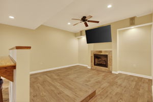  Photo 49