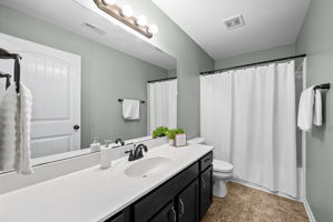  Photo 44
