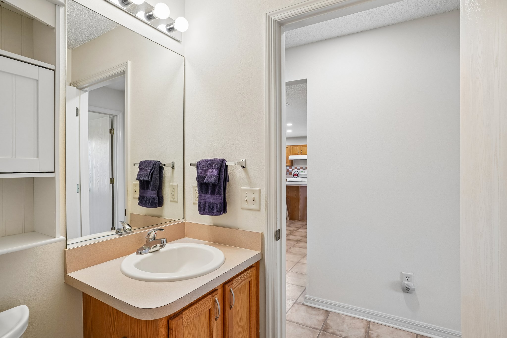 Kenova Ave-S2507-028.jpg