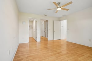 Kenova Ave-S2507-020.jpg