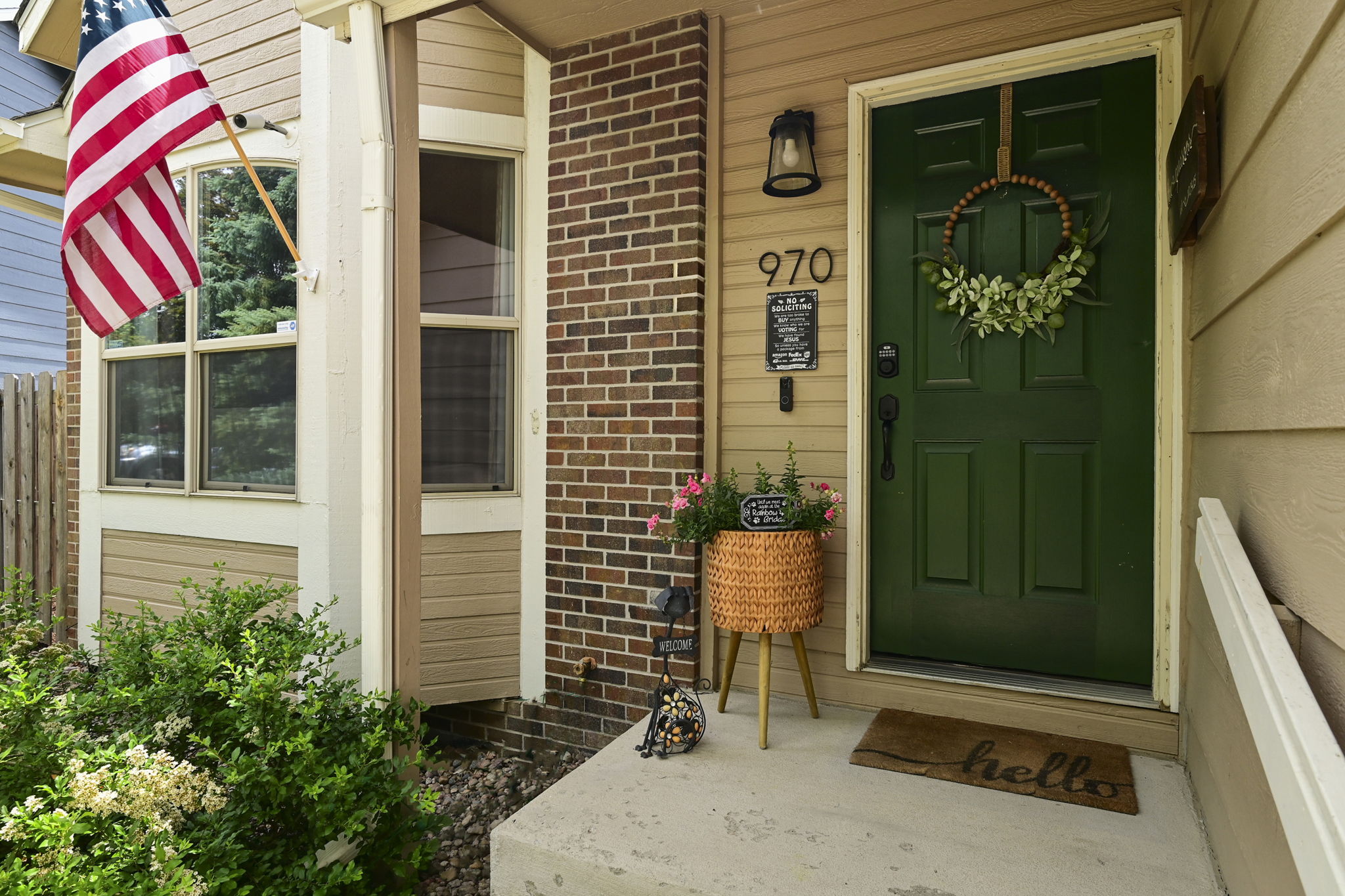 Front Entry Detail