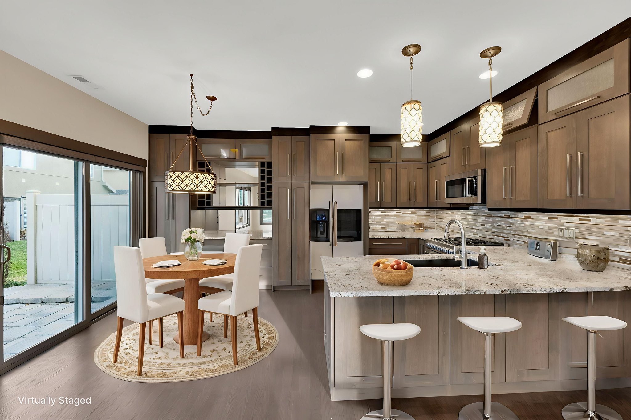 DSC_7997 virtually staged.jpeg