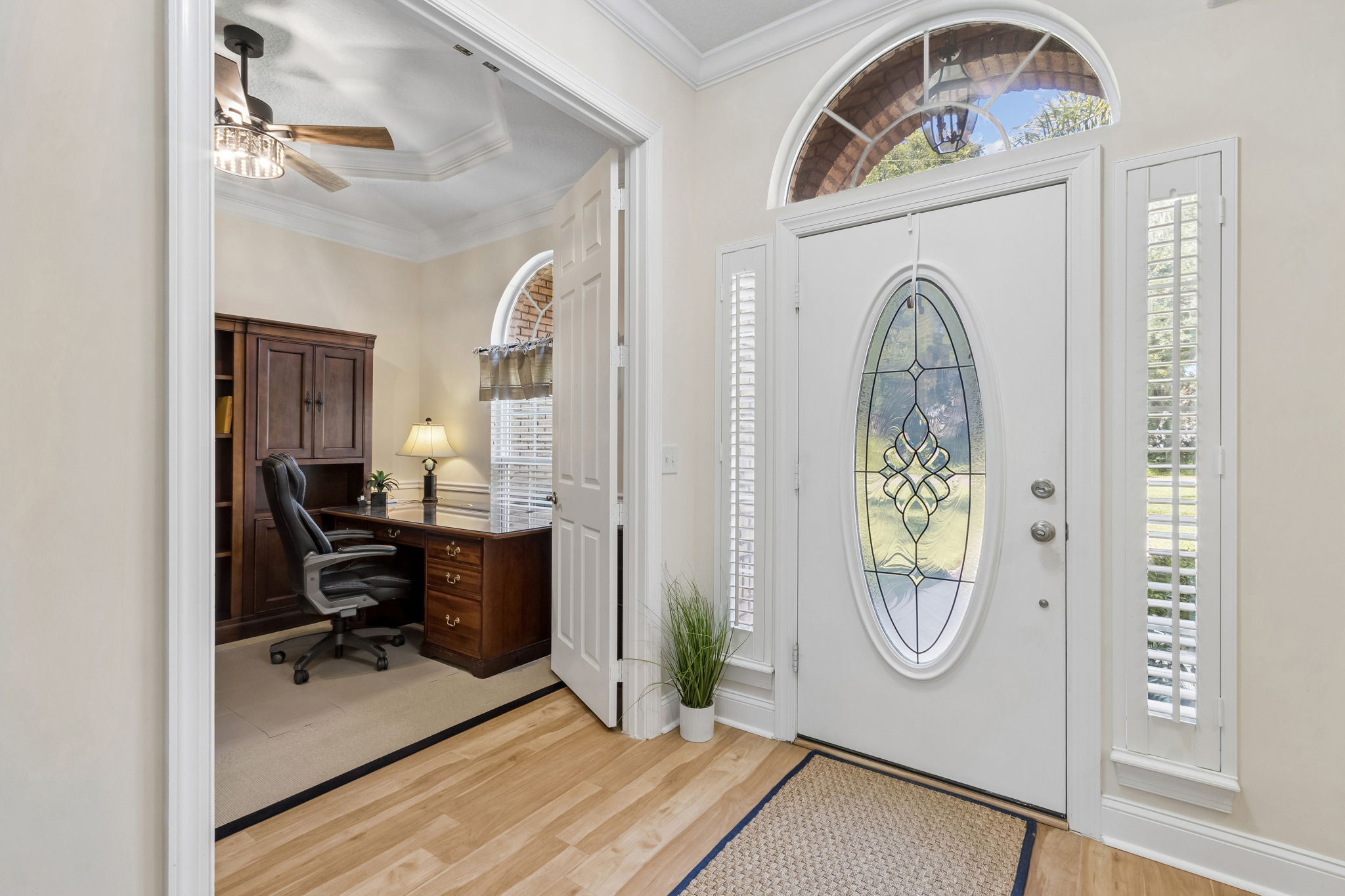 Foyer/Office