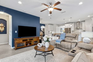 ... encompassing living, kitchen and casual dining .