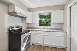 N 14th St-S0606-008.jpg