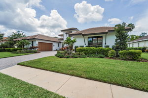 Front Exterior3