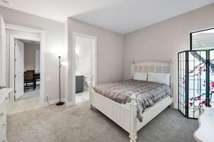 Guest Bedroom2b