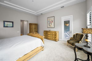 Primary Bedroom1c