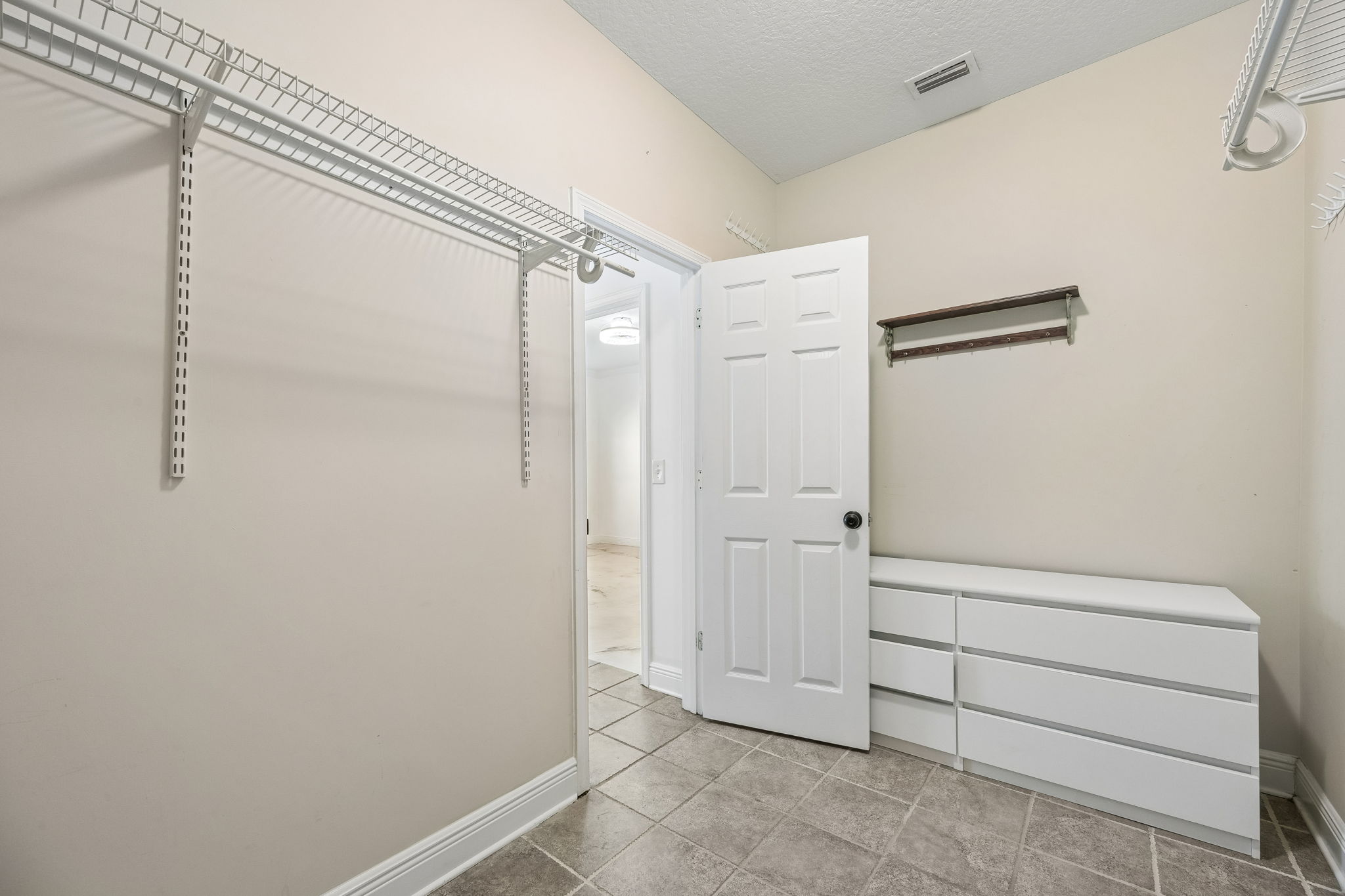 Primary Bedroom Closet