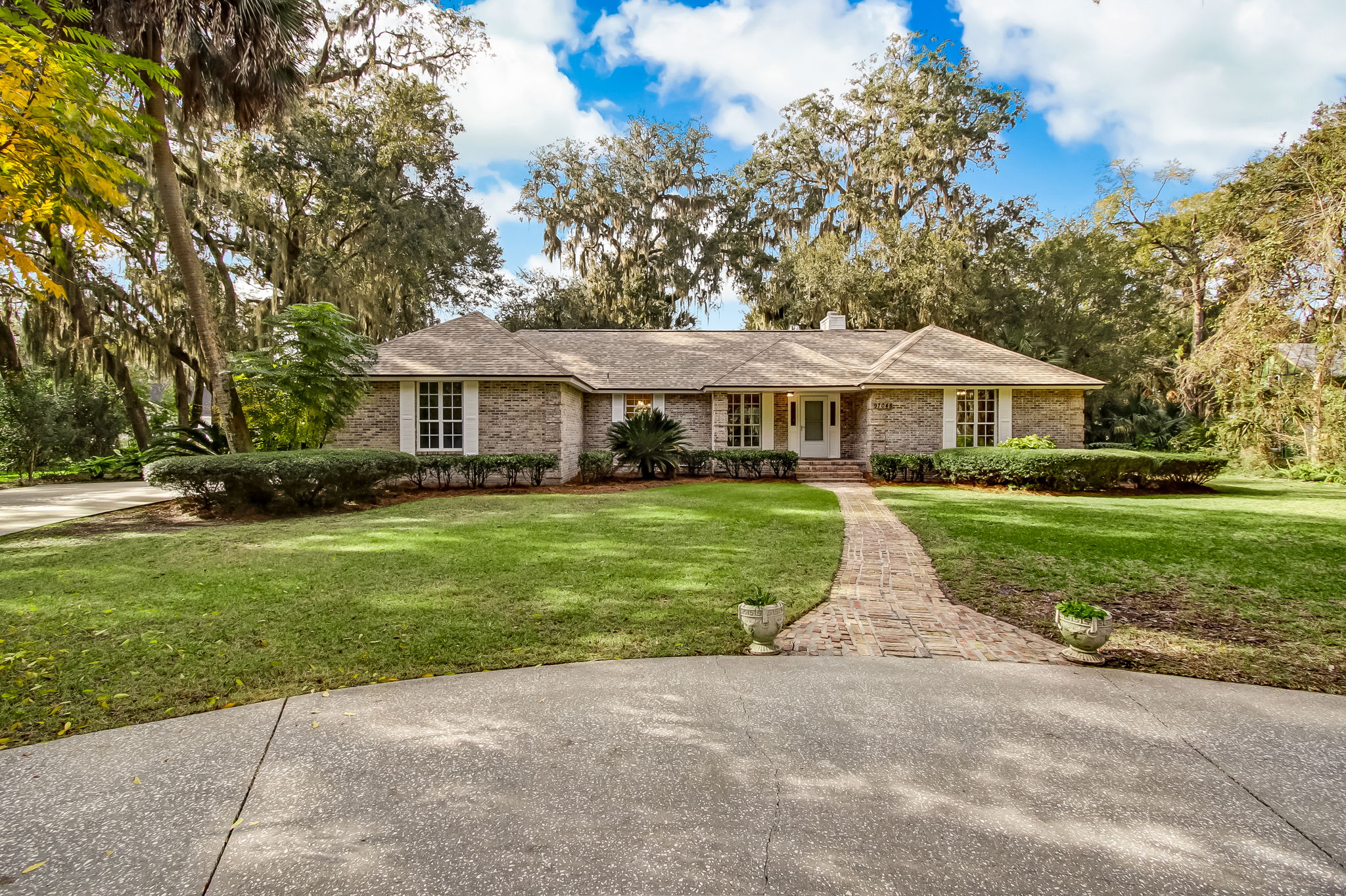 Entrance to home from Circular Driveway