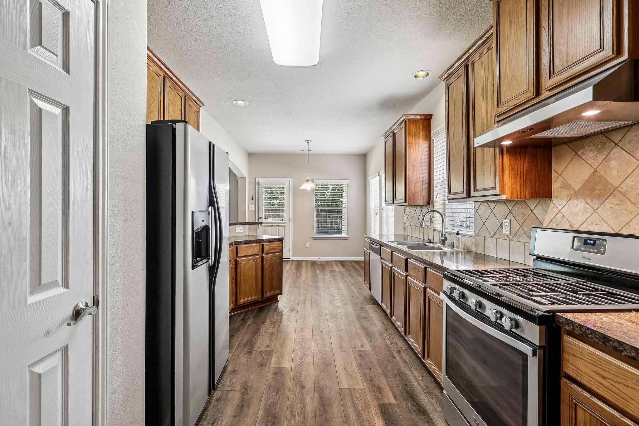 Blue Bonnet Dr-S2207-011.jpg