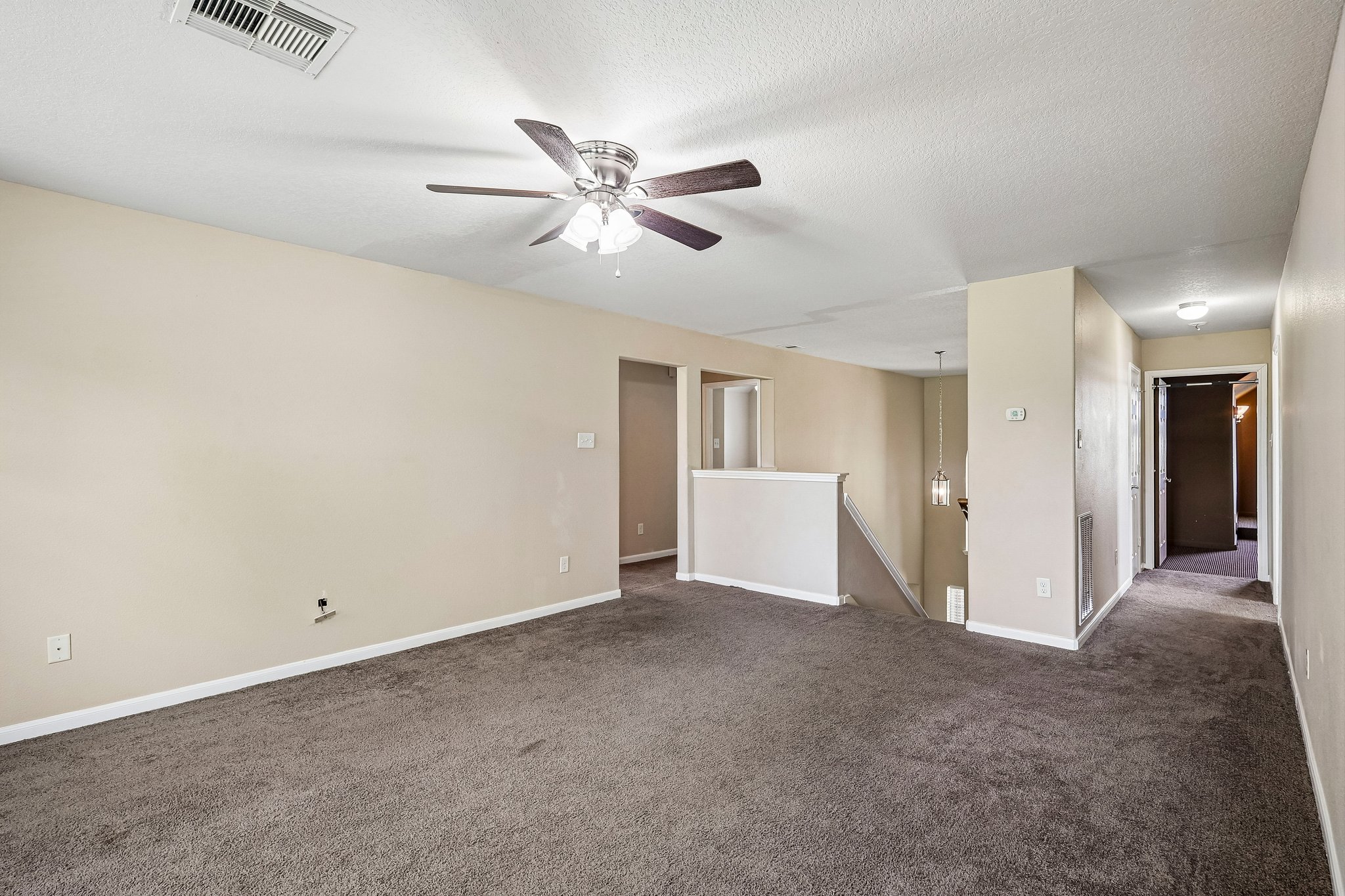 Blue Bonnet Dr-S2207-029.jpg