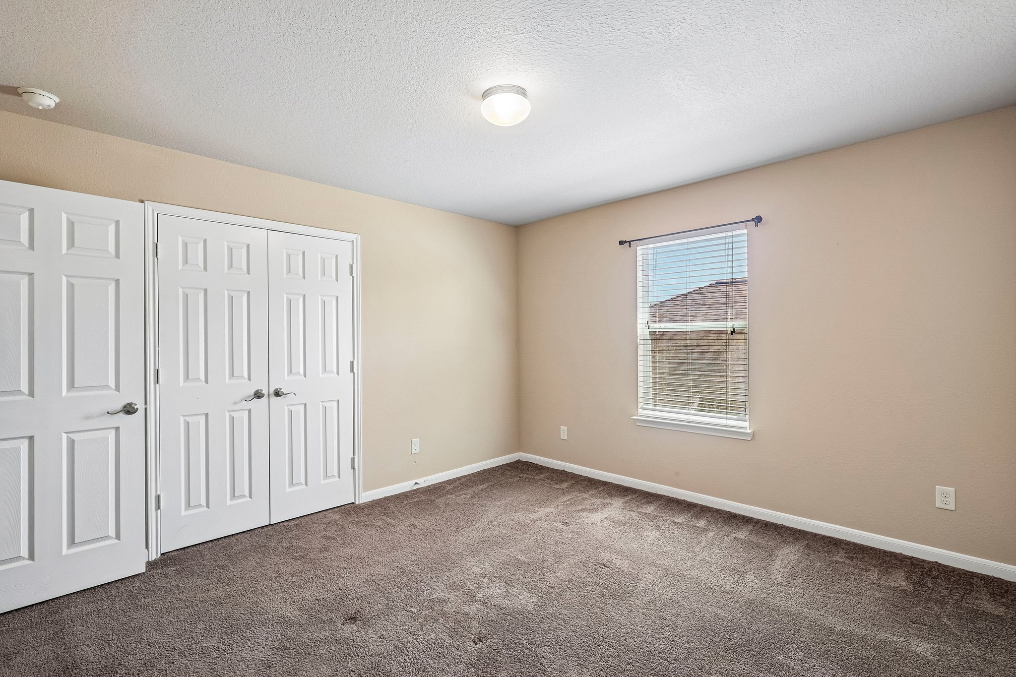 Blue Bonnet Dr-S2207-031.jpg