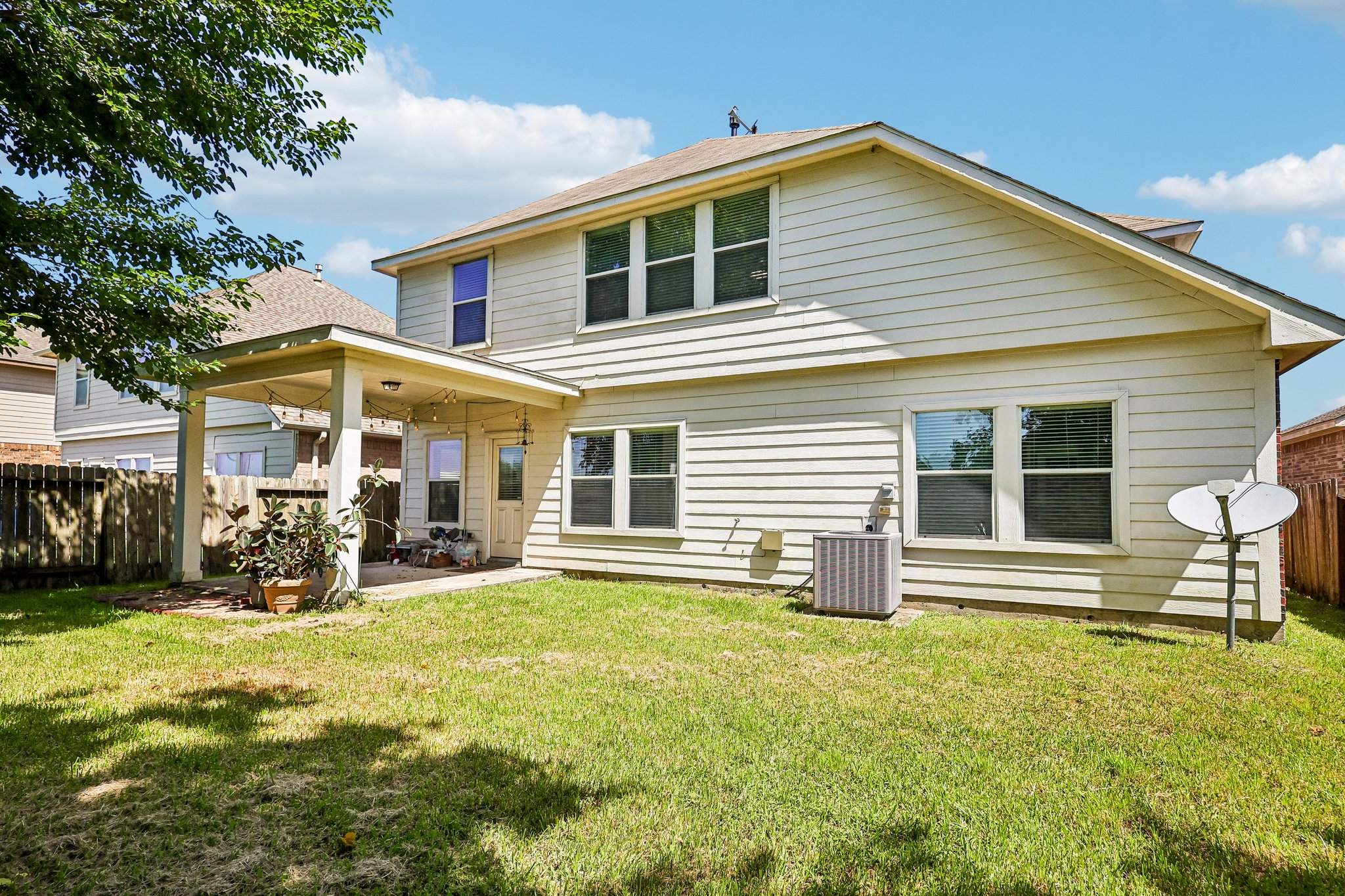 Blue Bonnet Dr-S2207-045.jpg