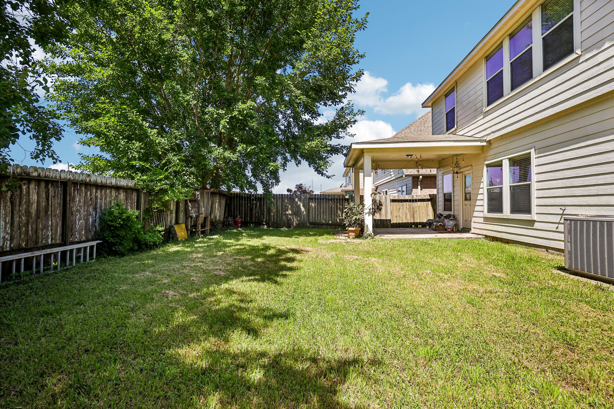 Blue Bonnet Dr-S2207-046.jpg