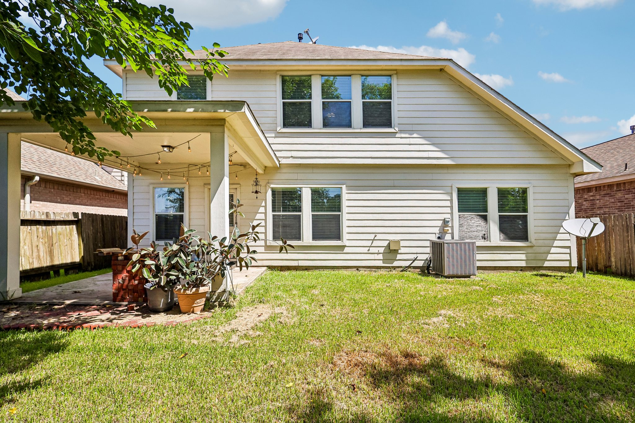 Blue Bonnet Dr-S2207-047.jpg