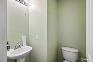 Blue Bonnet Dr-S2207-016.jpg