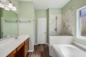Blue Bonnet Dr-S2207-022.jpg