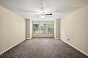 Blue Bonnet Dr-S2207-026.jpg