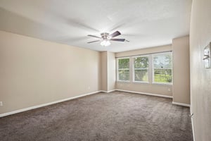 Blue Bonnet Dr-S2207-027.jpg
