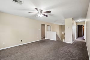 Blue Bonnet Dr-S2207-029.jpg