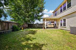 Blue Bonnet Dr-S2207-046.jpg